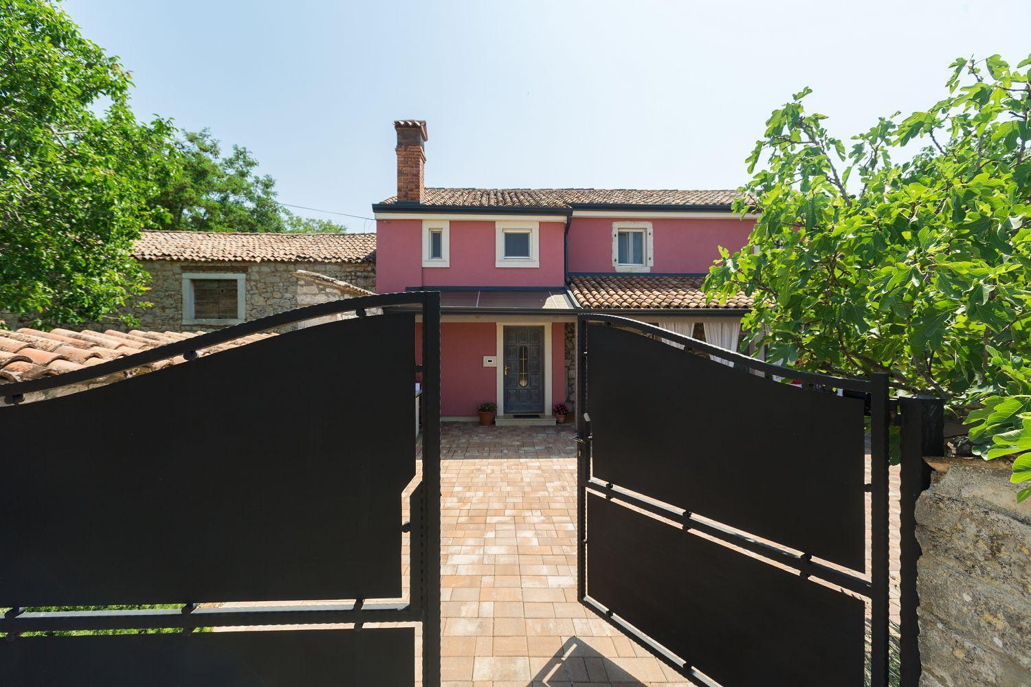 Idyllisches Istrisches Steinhaus Mit Whirlpool, Tischtennis, Grill Und Klimatisierten Schlafzimmern Poreč