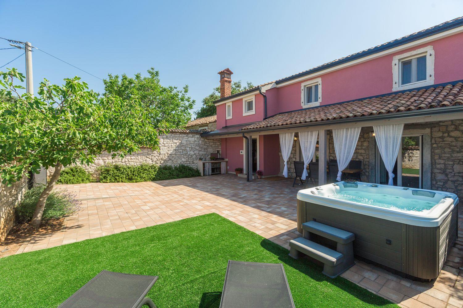 Ferienhaus Idyllisches Istrisches Steinhaus Mit Whirlpool, Tischtennis, Grill Und Klimatisierten Schlafzimmern *