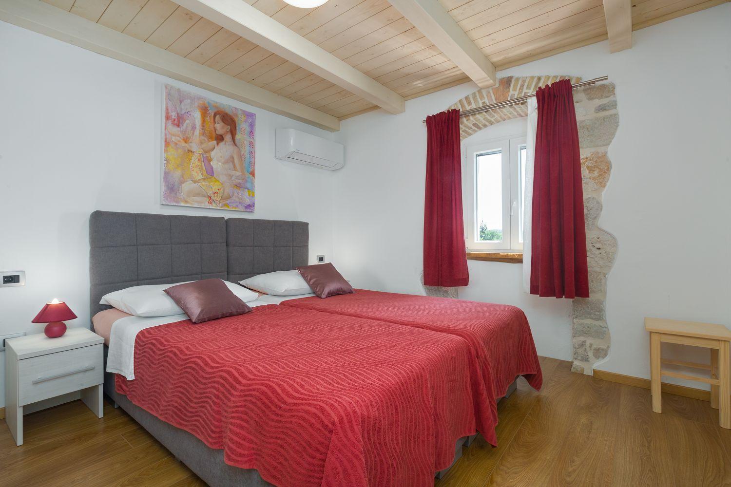 Idyllisches Istrisches Steinhaus Mit Whirlpool, Tischtennis, Grill Und Klimatisierten Schlafzimmern * Poreč